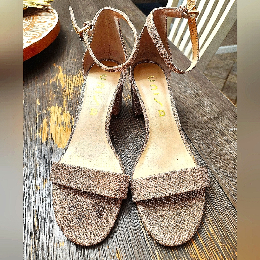 Unisa Rose Gold Glitter Heels